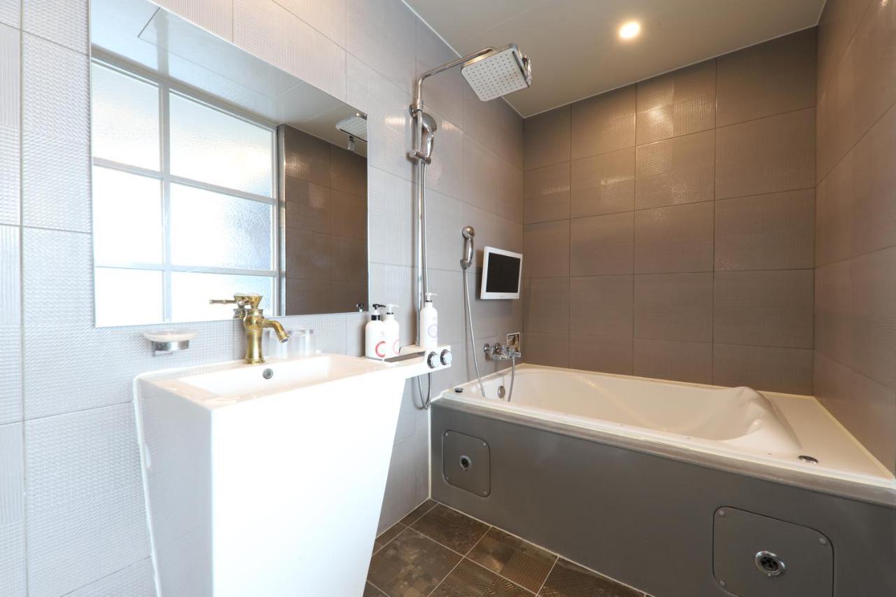 Hotel The Grang Gwangan Busan Extérieur photo
